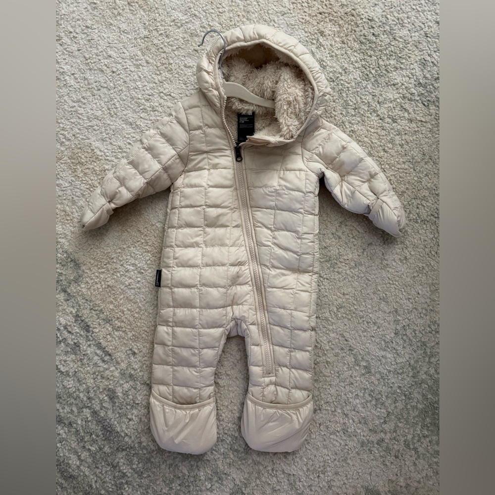 North Face Thermoball Insulated Baby Snowsuit 6-12mo